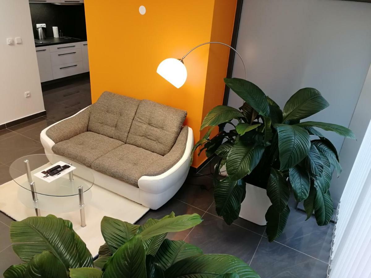 Apartmány Duo Dačice Exterior foto